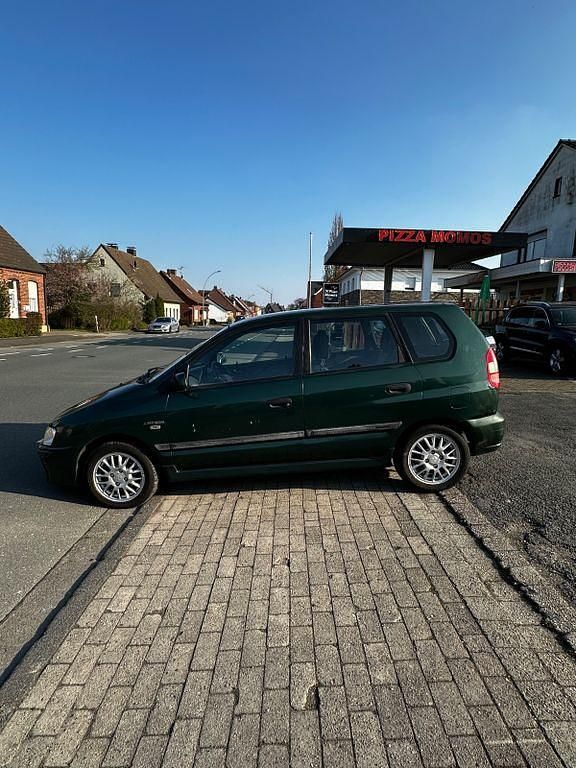 Gebraucht Mitsubishi Space Star Invite 122 PS (89 kW) 2000 Grün Van / Kleinbus