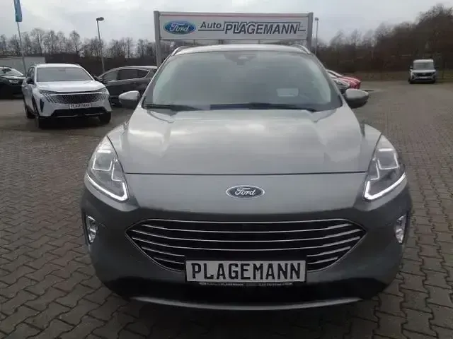 Gebraucht Ford Kuga Titanium 224 PS (164 kW) 2023 Silber SUV