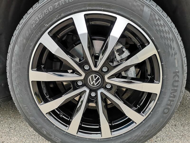 Candyweiß dach schwarz Neu 2024 VW T7 Edition Van | 62.765 € (Superpreis) - Bild 1/4