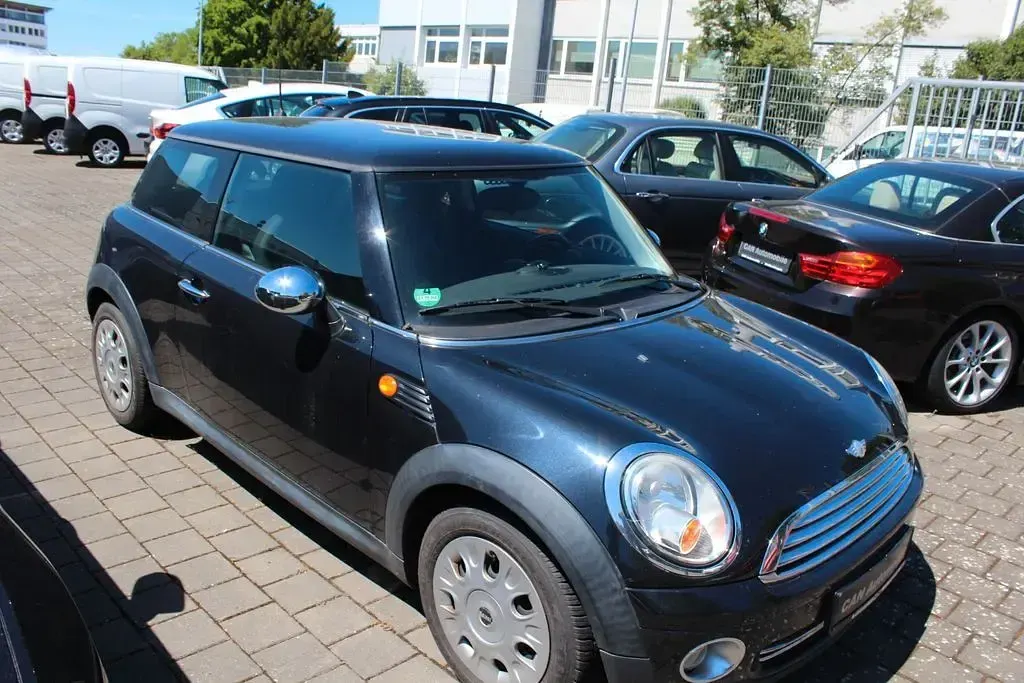 Gebraucht Mini ONE 95 PS (69 kW) 2007 Schwarz Kleinwagen