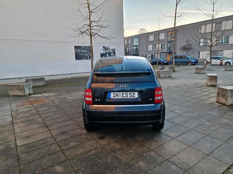 Gebraucht Audi A2 75 PS (55 kW) 2002 Schwarz Kleinwagen