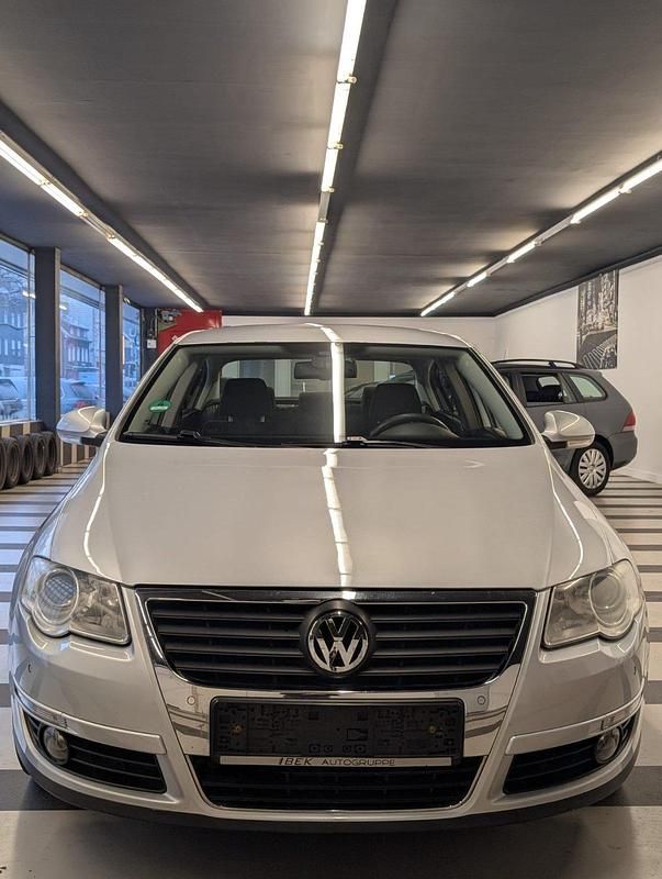 Gebraucht VW Passat 122 PS (89 kW) 2008 Silber Limousine