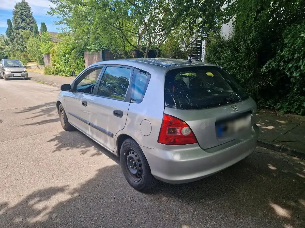 Gebraucht Honda Civic 90 PS (66 kW) 2003 Silber Limousine