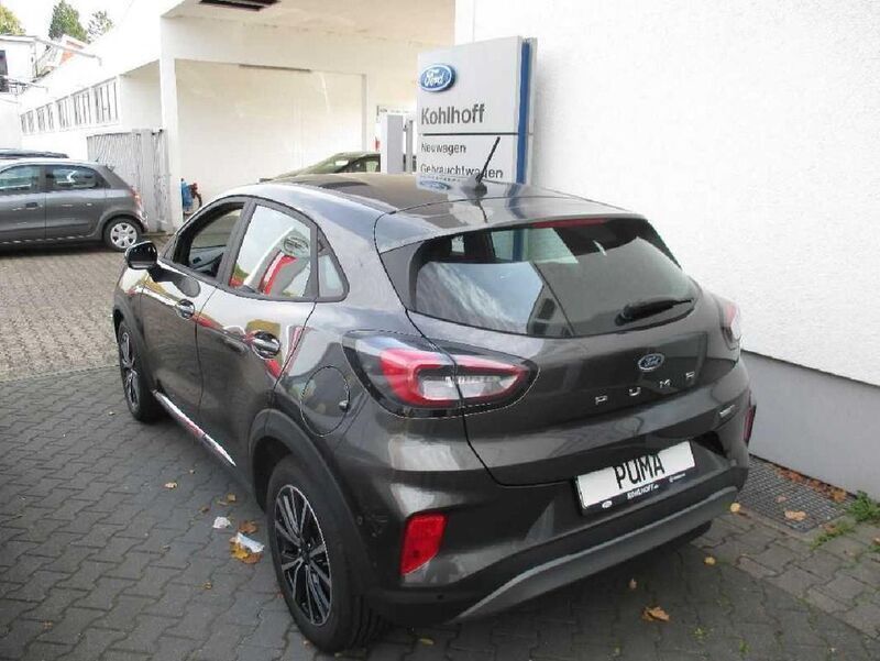 Gebraucht Ford Puma Titanium 125 PS (91 kW) 2020 Grau Coupé