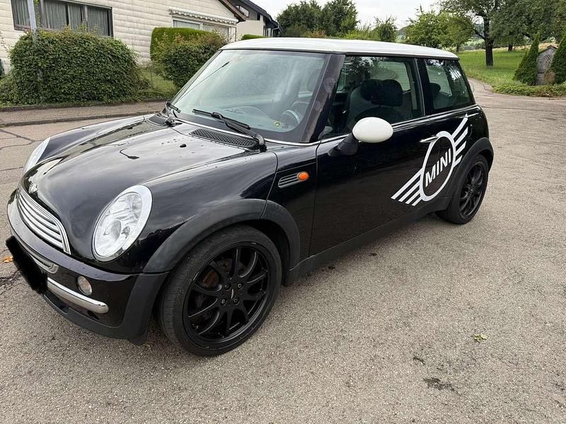 Schwarz Gebraucht 2004 Mini Cooper Kleinwagen | 799 € (Fairer Preis) - Bild 1/4
