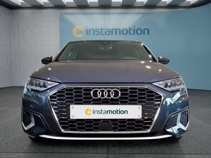 Gebraucht Audi A3 Sportback 110 PS (80 kW) 2022 Grau Kleinwagen
