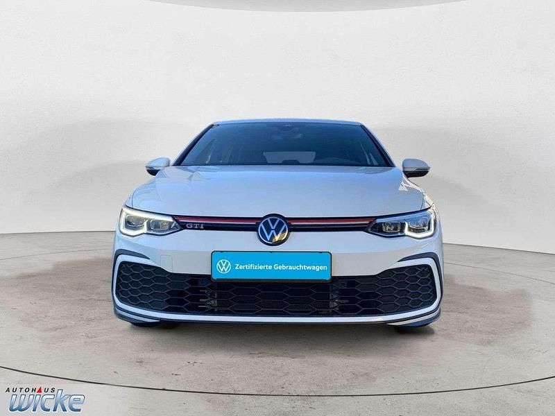 Gebraucht VW Golf VIII GTI 245 PS (180 kW) 2024 Pure white Limousine