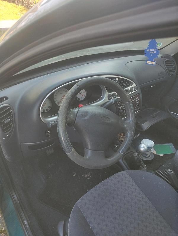 Gebraucht Ford Puma 125 PS (91 kW) 1999 Grün Coupé