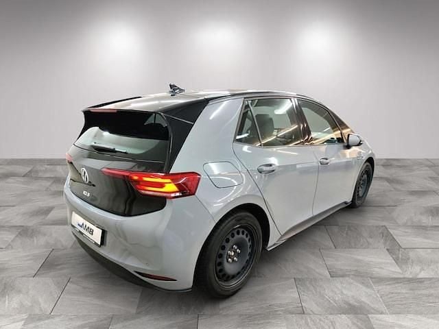 Gebraucht VW ID.3 Pro Performance 150 kW (204 PS) 2023 Mondsteingrau/schwarz Kleinwagen