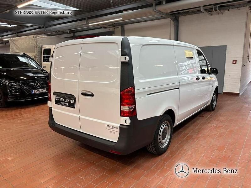 Gebraucht Mercedes Vito 136 PS (100 kW) 2019 Weiß Van
