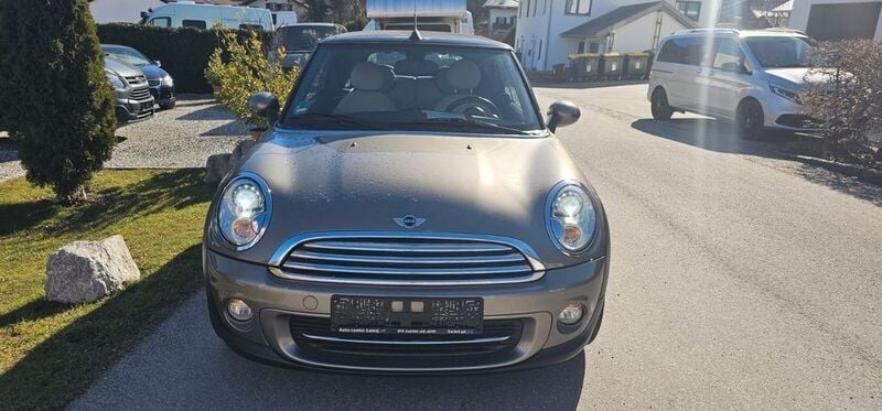Silber Gebraucht 2012 Mini Cooper Cabriolet Cabrio | 5.490 € (Superpreis) - Bild 1/4