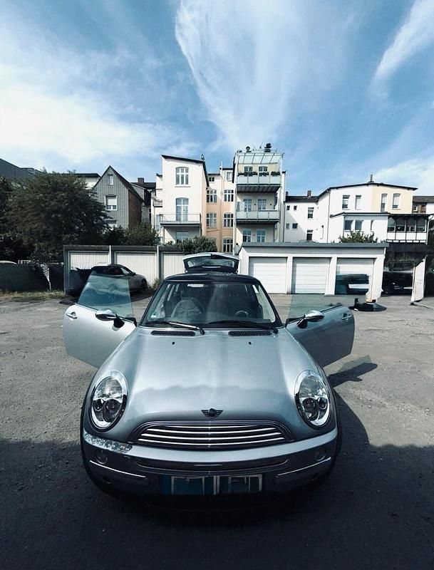 Silber Gebraucht 2003 Mini Cooper Kleinwagen | 5.699 € (Superpreis) - Bild 1/4