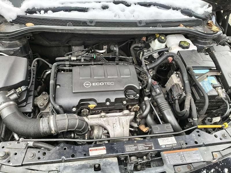 Gebraucht Opel Astra Design Edition 120 PS (88 kW) 2011 Limousine