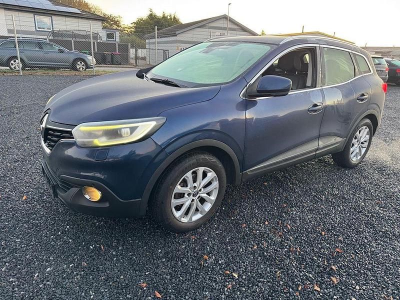 Blau Gebraucht 2016 Renault Kadjar Experience SUV | 7.600 € (Guter Preis) - Bild 1/4