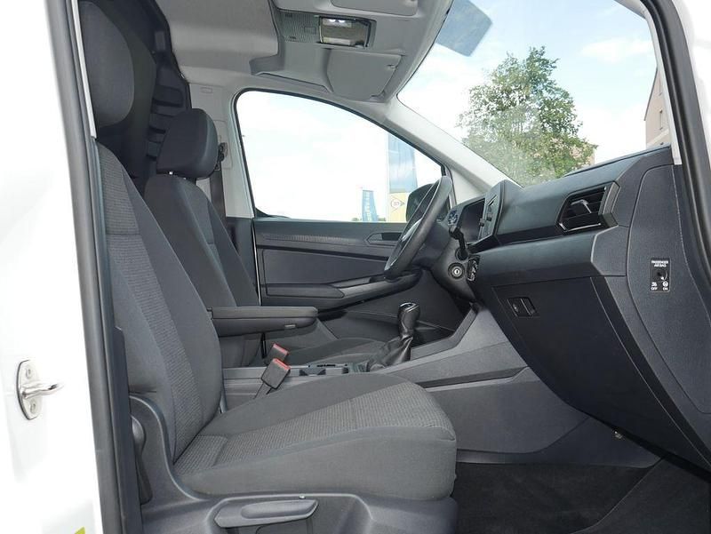 Gebraucht VW Caddy 102 PS (75 kW) 2021 Weiß Van / Kleinbus