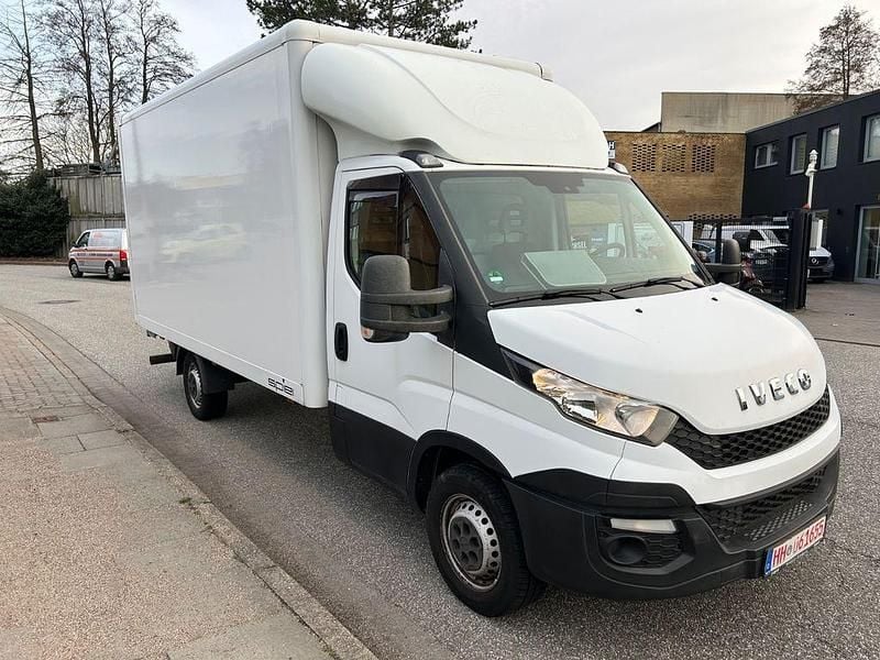 Gebraucht Iveco Daily 106 PS (77 kW) 2015 Weiß