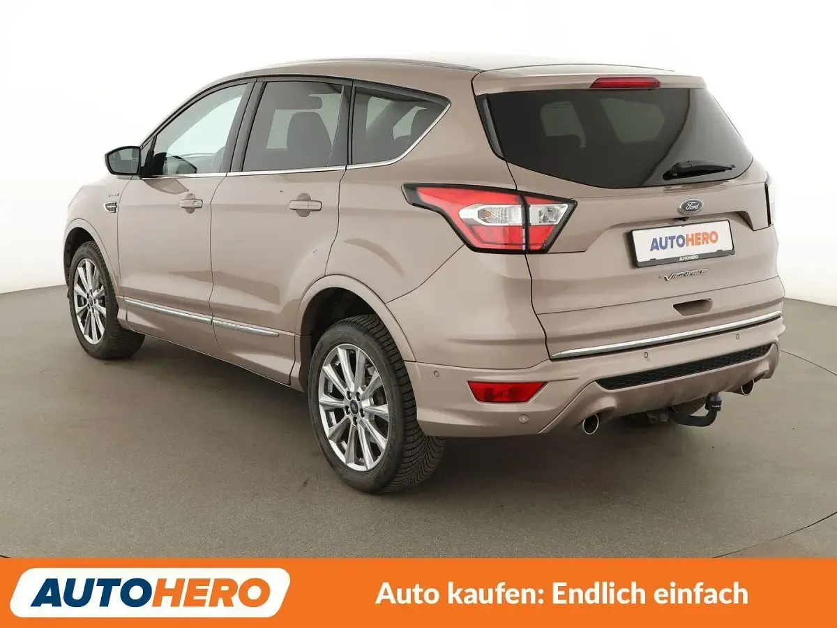Gebraucht Ford Kuga Vignale 175 PS (128 kW) 2019 Grau SUV