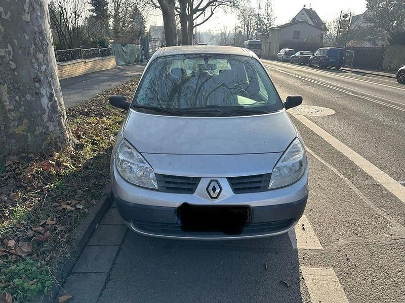 Gebraucht Renault Scénic II Authentique 98 PS (72 kW) 2005 Silber Van / Kleinbus