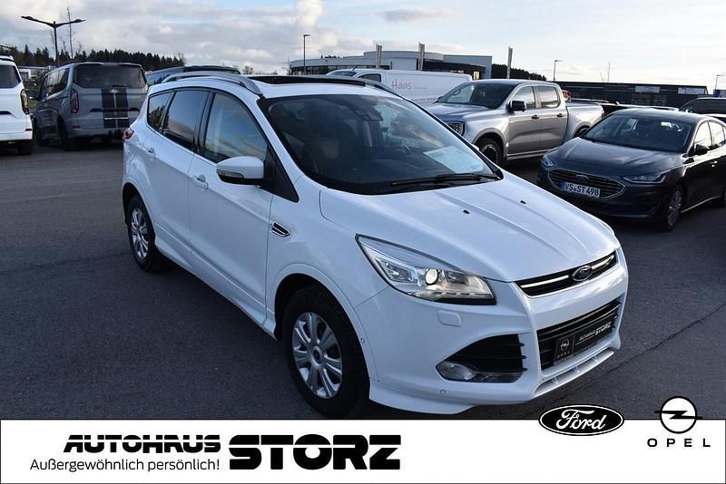 Gebraucht Ford Kuga Individual 150 PS (110 kW) 2016 Frostweiß SUV