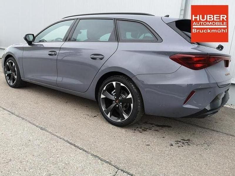 Neu Cupra Leon 150 PS (110 kW) 2026 Blau Kombi