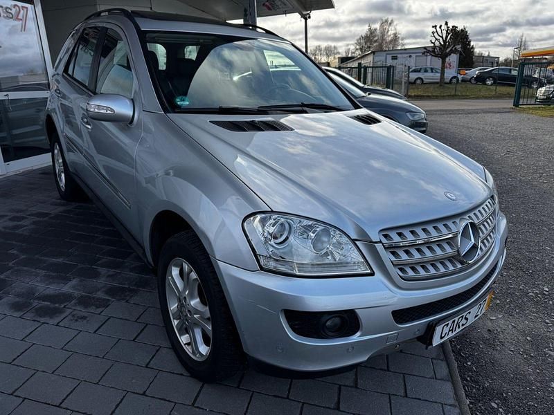 Gebraucht Mercedes ML280 190 PS (139 kW) 2008 Iridiumsilber SUV
