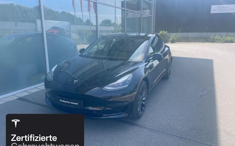 Schwarz Gebraucht 2022 Tesla Model 3 Performance Limousine | 35.400 € (Fairer Preis) - Bild 1/4