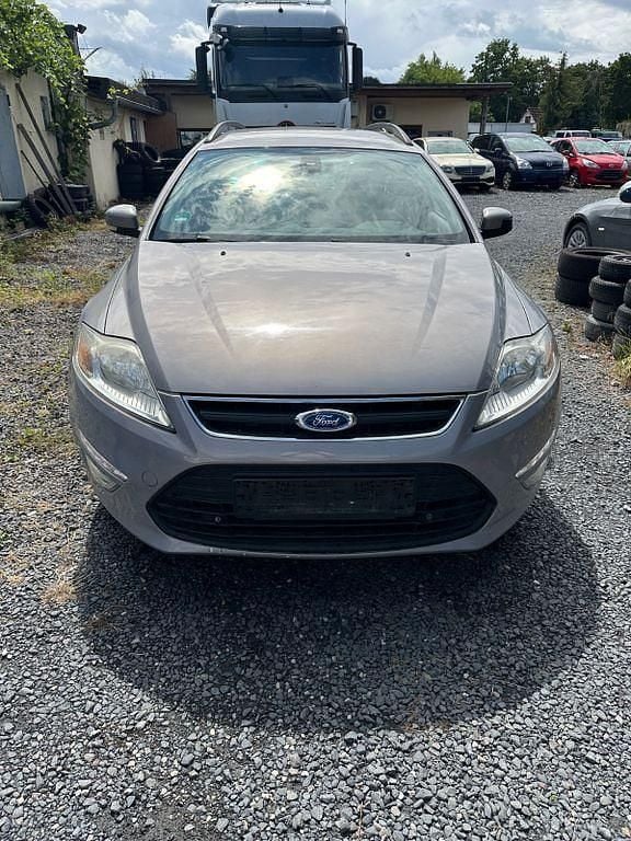 Gebraucht 2011 Ford Mondeo Trend Limousine | 2.200 € (Guter Preis) - Bild 1/4