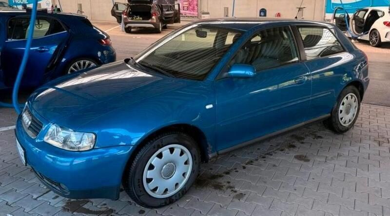Blau Gebraucht 2001 Audi A3 Kleinwagen | 1.200 € (Guter Preis) - Bild 1/3