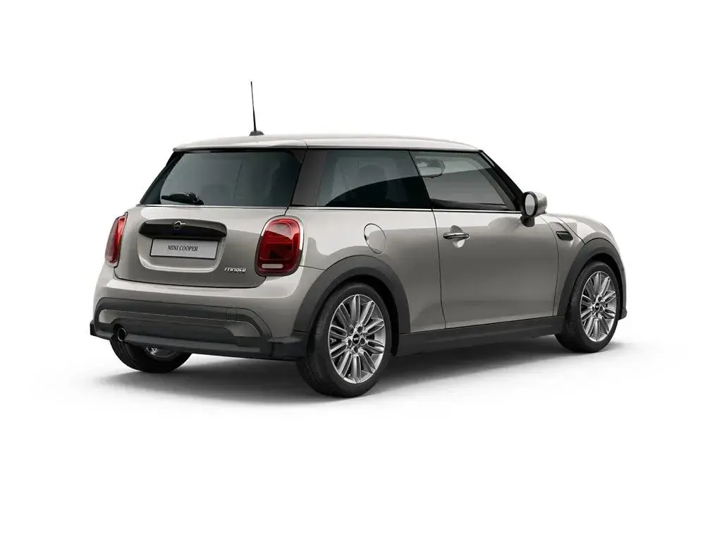 Używany Mini Cooper 136 KM (100 kW) 2023 Srebrny Hatchback