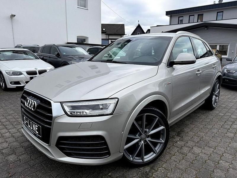 Grau Gebraucht 2015 Audi Q3 S-Line SUV | 17.900 € (Teuer) - Bild 1/4