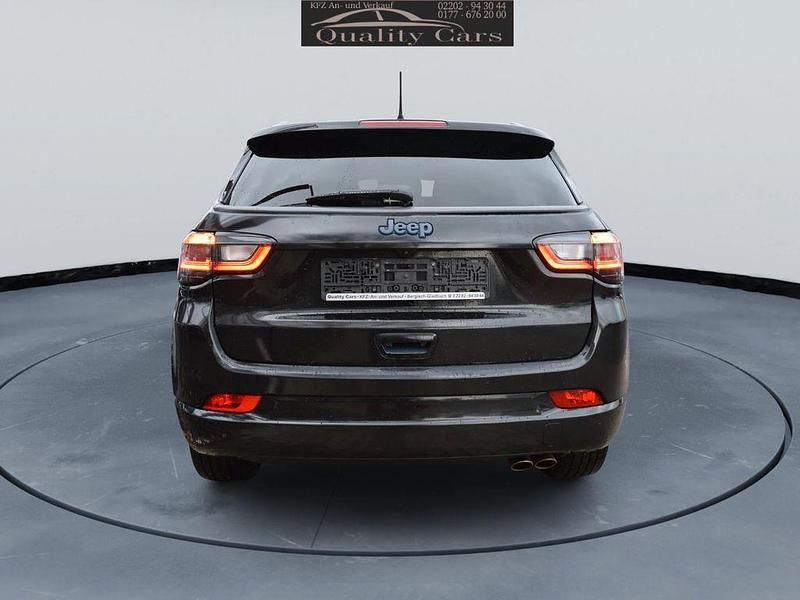 Gebraucht Jeep Compass 179 PS (131 kW) 2021 Blau SUV