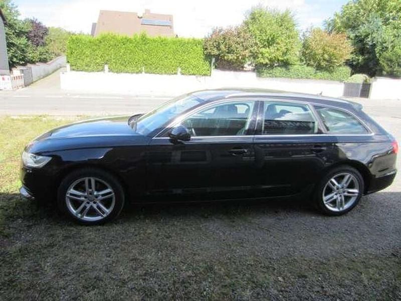Gebraucht Audi A6 Business 204 PS (150 kW) 2011 Havannaschwarz Kombi