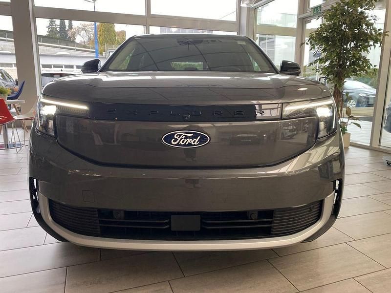 Nouvelle Ford Explorer Select 210 kW (286 ch) 2026 Gris SUV