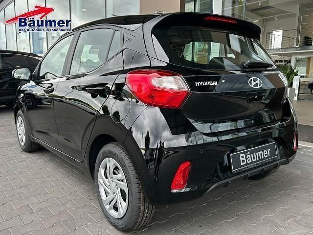 Neu Hyundai i10 Select 63 PS (46 kW) 2025 Grau Kleinwagen