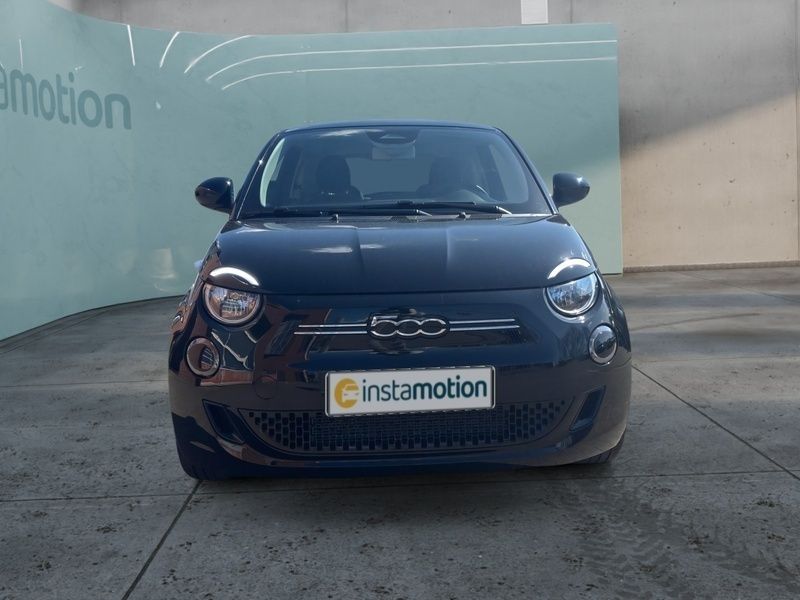 Gebraucht Fiat 500e 69 kW (95 PS) 2023 Schwarz Limousine