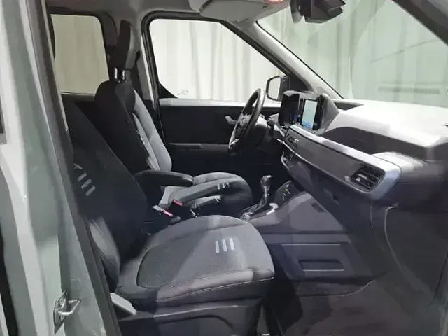 Gebraucht Ford Tourneo Courier Active 125 PS (91 kW) 2024 Grau, cactus grey Van / Kleinbus