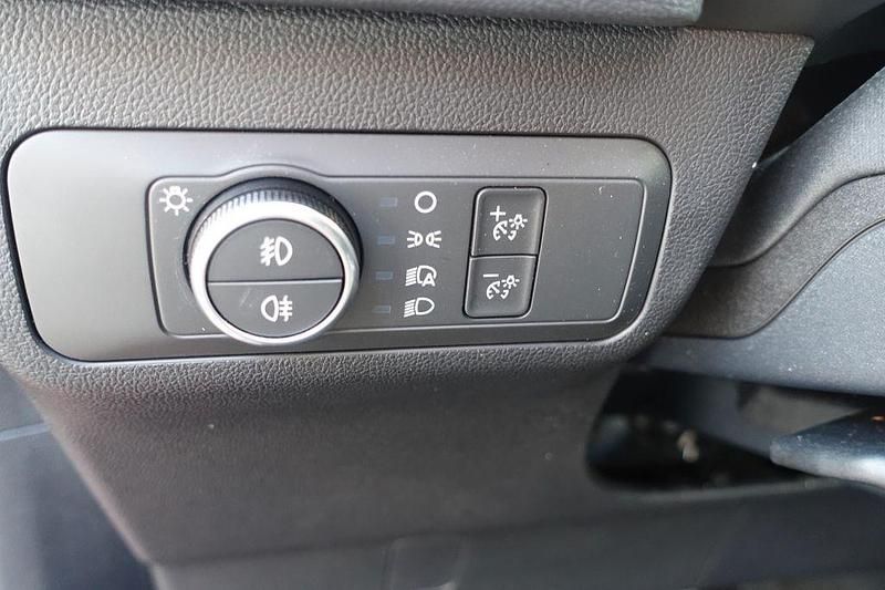 Gebraucht Ford Kuga ST-Line X 150 PS (110 kW) 2024 Rot SUV