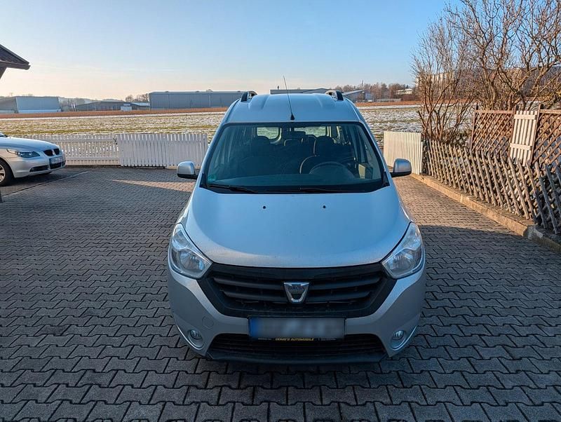 Gebraucht Dacia Dokker 90 PS (66 kW) 2016 Silber Van / Kleinbus
