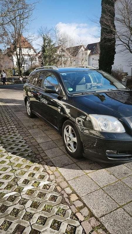 Gebraucht Toyota Avensis Executive 177 PS (130 kW) 2006 Kombi