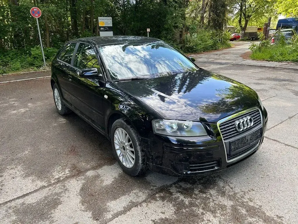 Używany Audi A3 Attraction 102 KM (75 kW) 2007 Czarny Hatchback