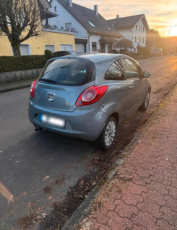 Gebraucht Ford Ka 69 PS (50 kW) 2010 Grau Kleinwagen
