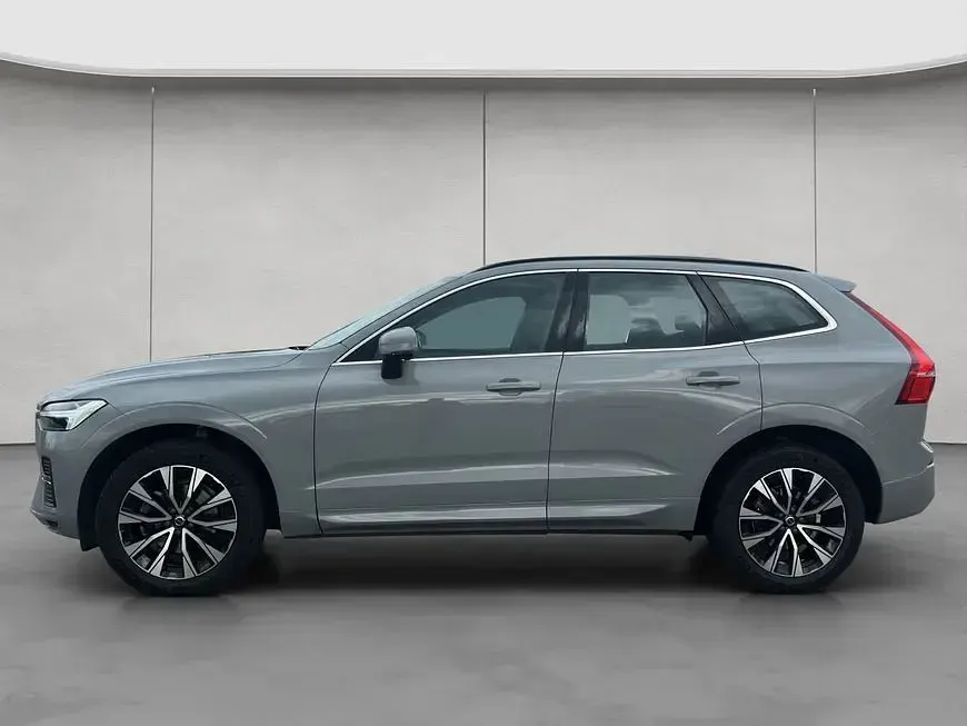 Gebraucht Volvo XC60 Core 250 PS (183 kW) 2024 Grau SUV