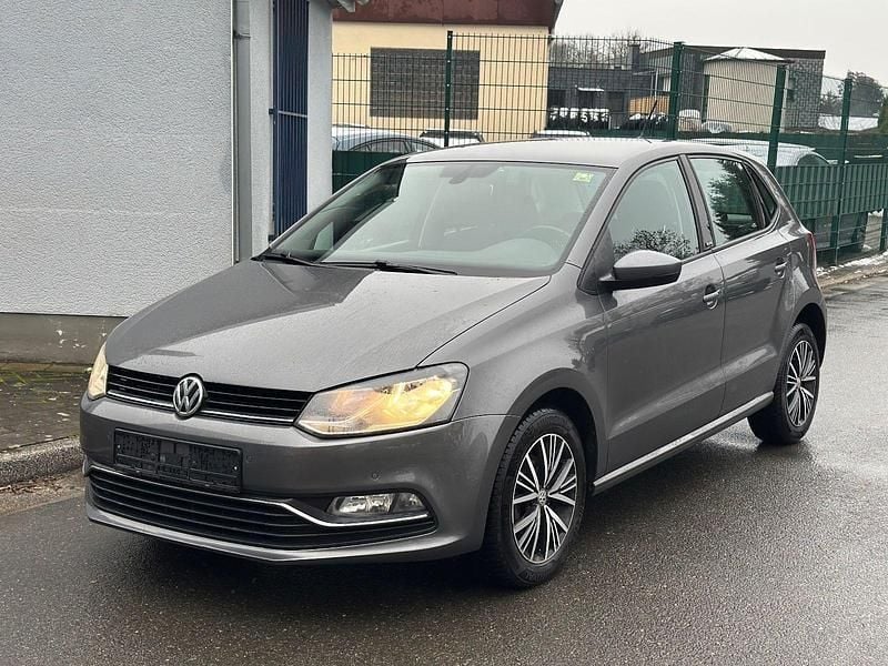 Gebraucht VW Polo Allstar 90 PS (66 kW) 2016 Grau Kleinwagen
