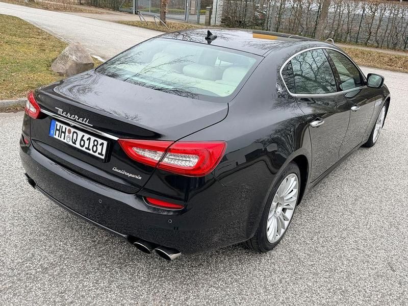 Gebraucht Maserati Quattroporte 409 PS (300 kW) 2014 Schwarz Limousine