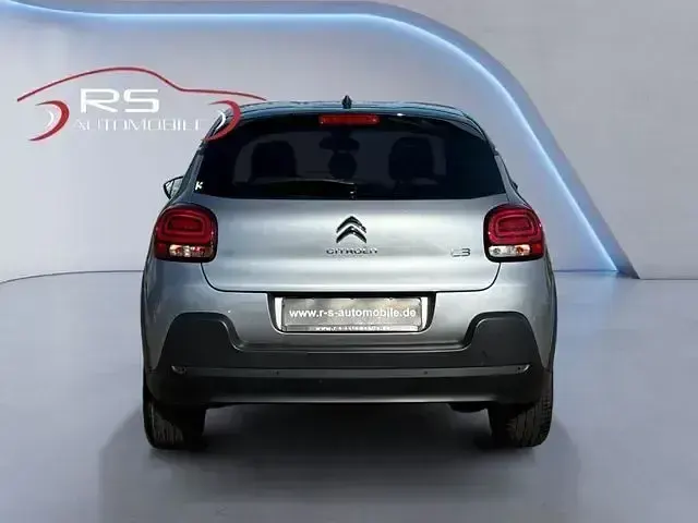 Gebraucht Citroën C3 Shine 82 PS (60 kW) 2024 Grau Kleinwagen