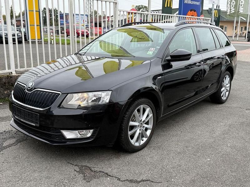 Schwarz Gebraucht 2016 Skoda Octavia Joy Kombi | 6.900 € (Superpreis) - Bild 1/4