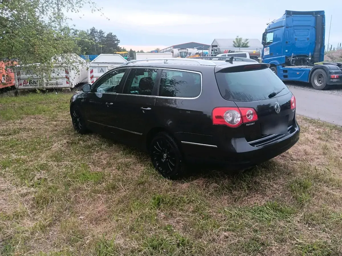 Gebraucht VW Passat 200 PS (147 kW) 2009 Braun Kombi