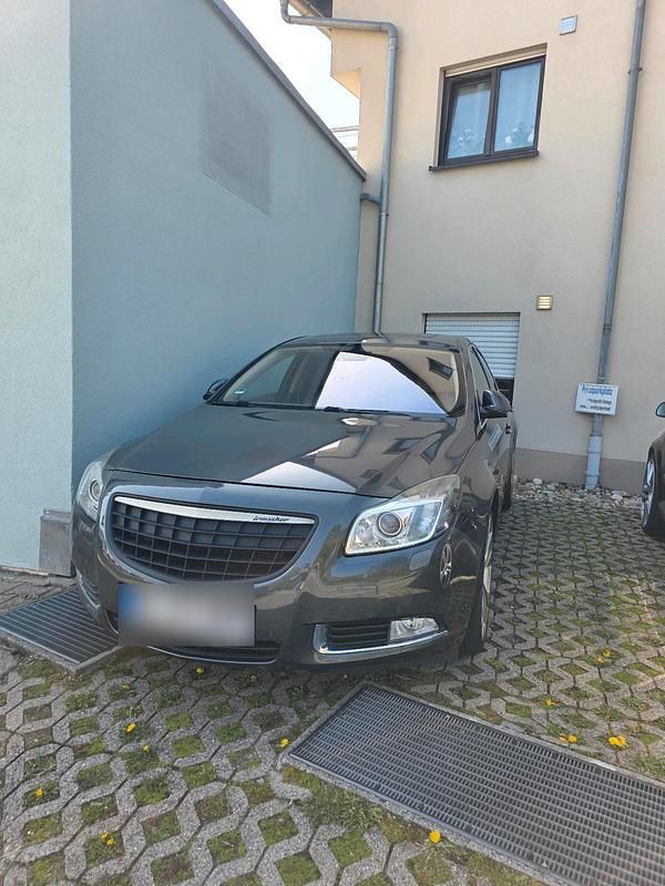 Gebraucht Opel Insignia 260 PS (191 kW) 2009 Grau Limousine