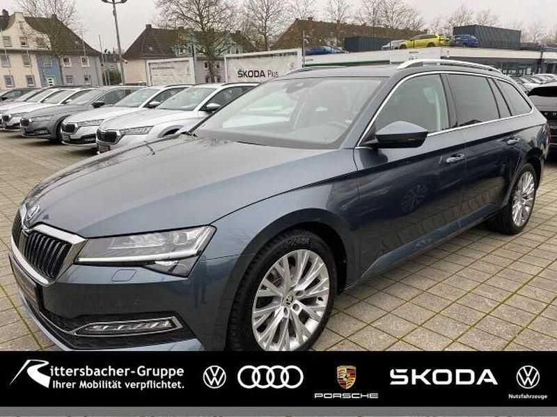 Gebraucht Skoda Superb Style 200 PS (147 kW) 2021 Quarzgrau metallic Kombi