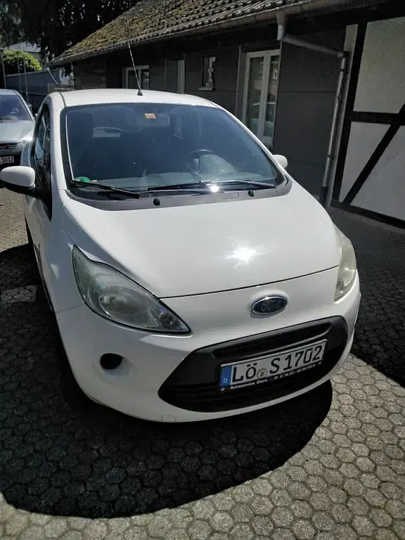 Usata Ford Ka Trend 69 CV (50 kW) 2011 Bianco Utilitaria